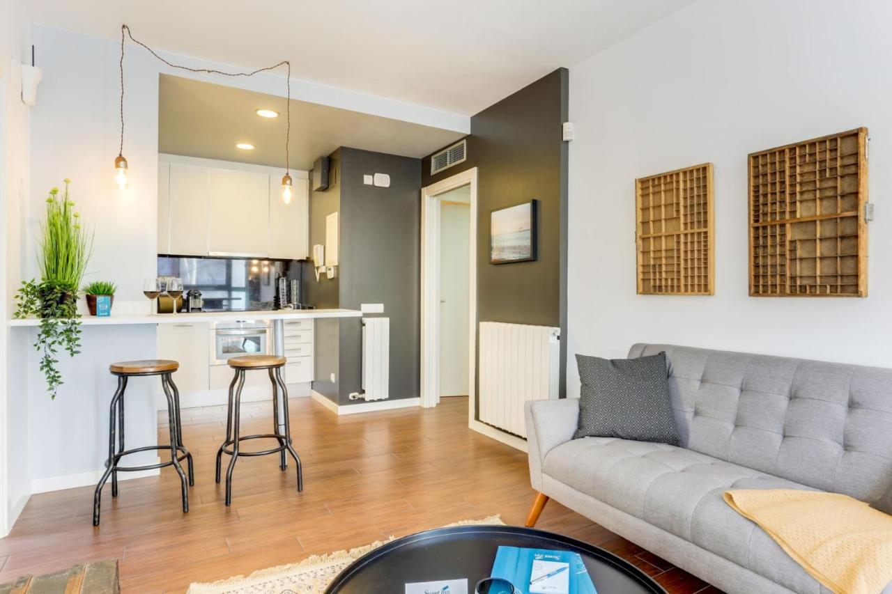 Sweett - Raul Apartment Barcelona Bagian luar foto